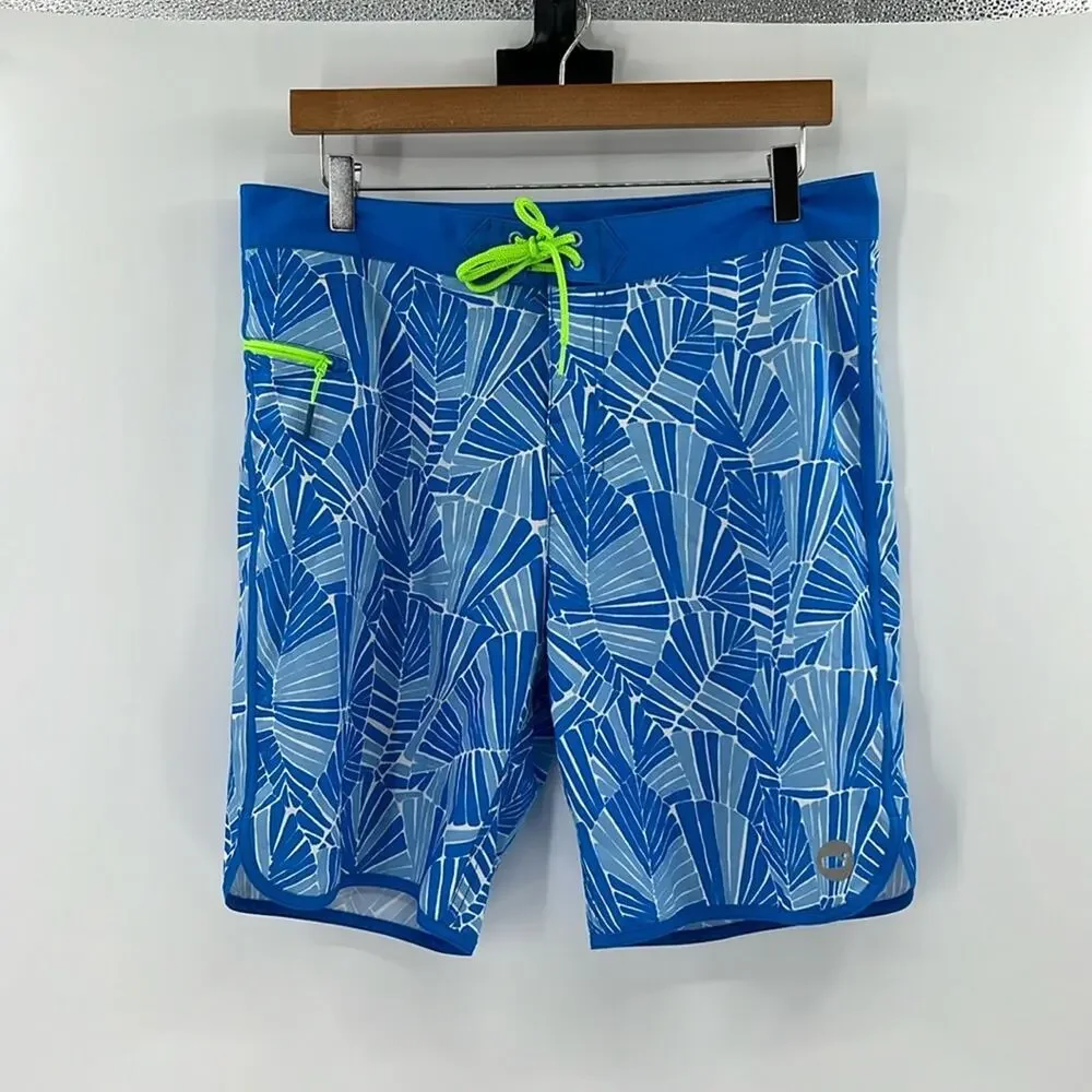 Vineyard Vines Men's Board Shorts - Blue/White - 32